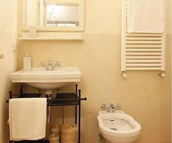 Apartment Boboli Frescoes *